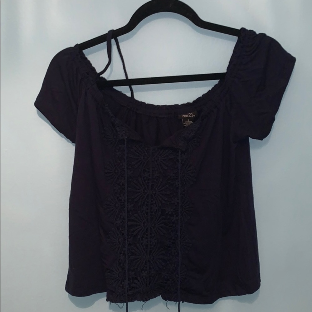 Blue lacy t-shirt/off shoulder.